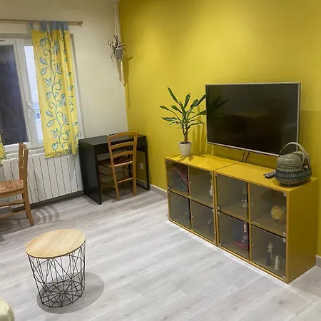 Maison Jaune Apartamento Stains