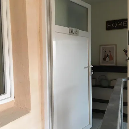 Apartamento Maison Jaune
